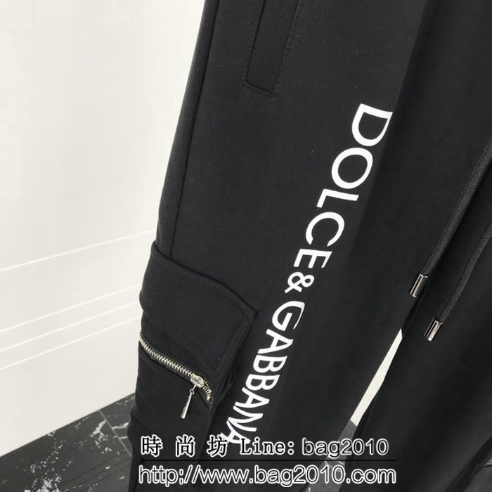 DＧ杜嘉班納 2018秋冬走秀款 立體字母刺繡多口袋 簡單百搭款休閒褲 ydi1230